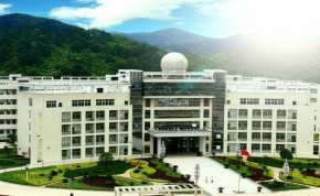 郴州市湘南中学｜高三复读学校